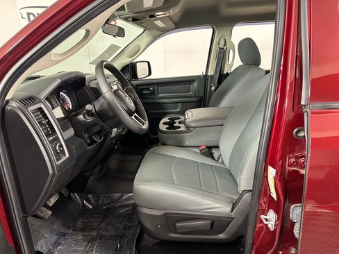 Used 2018 RAM 1500 Express w/ Express Value Package AWD/4WD image 18