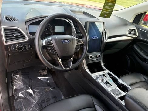 Certified 2023 Ford Edge SEL w/ Convenience Package AWD/4WD image 9