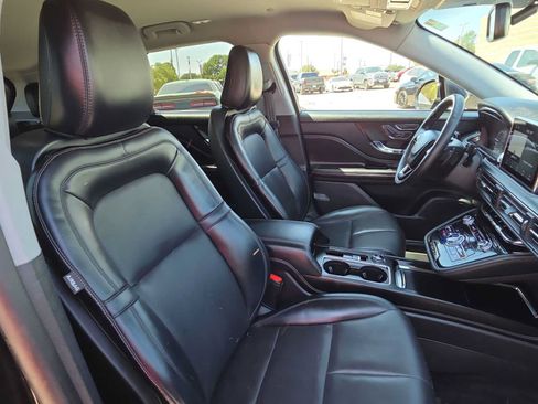 Used 2022 Lincoln Corsair FWD w/ Equipment Group 101A image 18