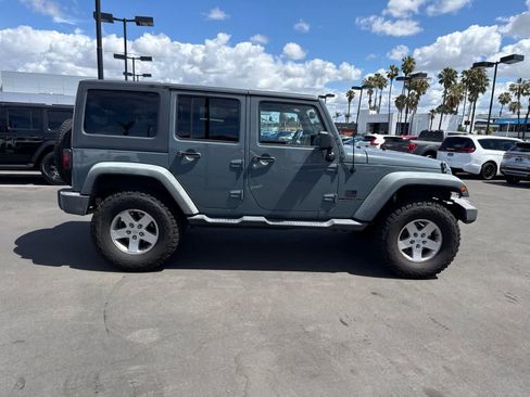 Used 2014 Jeep Wrangler Unlimited Sport w/ Quick Order Package 24S AWD/4WD image 12