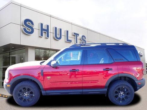 Used 2025 Ford Bronco Sport Badlands AWD/4WD image 2