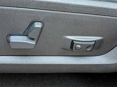 Used 2019 RAM 1500 Big Horn image 20