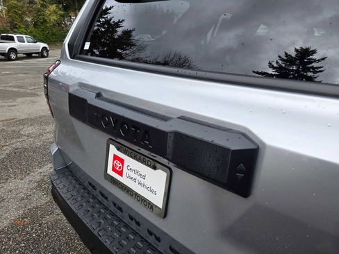 Certified 2025 Toyota 4Runner SR5 image 15