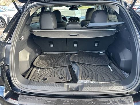 Certified 2025 Subaru Crosstrek 2.5i Limited w/ Crosstrek Mirror Package image 19