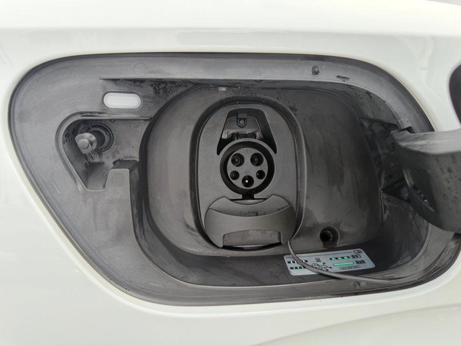 Used 2023 Volkswagen ID.4 Pro RWD image 45