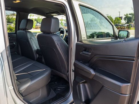Used 2026 Chevrolet Colorado W/T w/ WT Custom Package RWD image 14