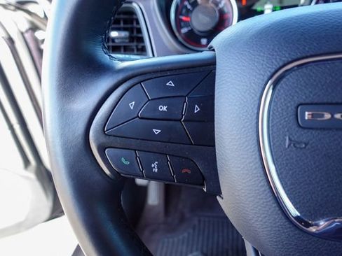 Used 2017 Dodge Challenger R/T image 14