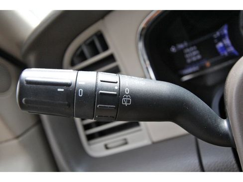 Used 2015 Lincoln Navigator 2WD image 16