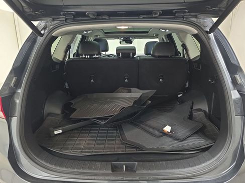 Used 2023 Hyundai Santa Fe Limited w/ Cargo Package image 28