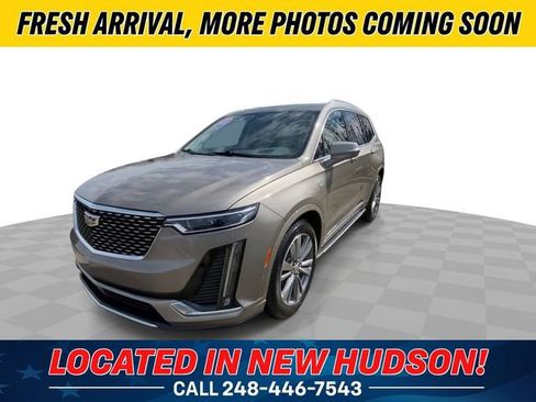 Used 2022 Cadillac XT6 Premium Luxury w/ Technology Package image 6