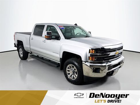 Used 2019 Chevrolet Silverado 2500 LTZ w/ LTZ Plus Package image 1