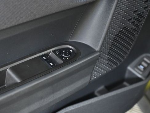 Certified 2025 MINI Cooper S image 22