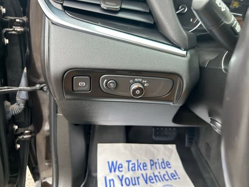 Used 2019 Buick Enclave Premium w/ Trailering Package, 5000 lbs. AWD/4WD image 13