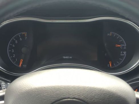 Used 2020 Jeep Grand Cherokee Altitude image 16