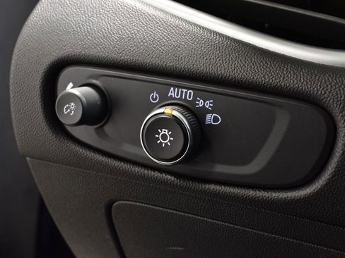 Used 2024 Chevrolet Malibu LT image 15