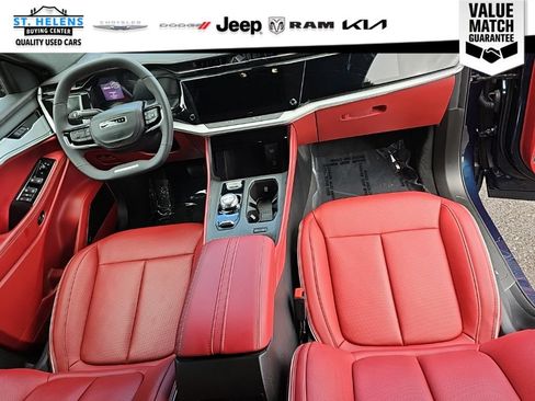 Used 2024 Jeep Wagoneer Launch Edition AWD/4WD image 29