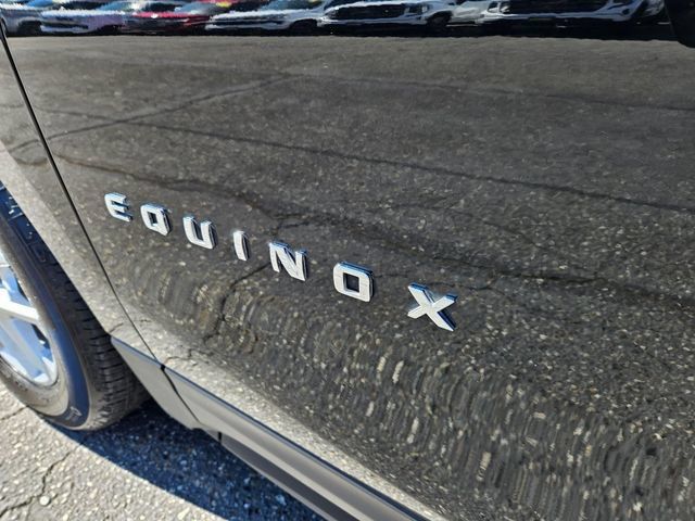 Used 2024 Chevrolet Equinox LT FWD image 11