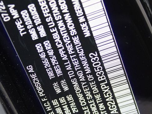 Used 2023 Porsche Macan S image 29