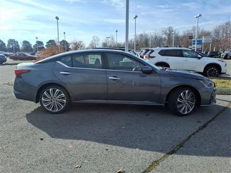 New 2025 Nissan Altima 2.5 SL video 2