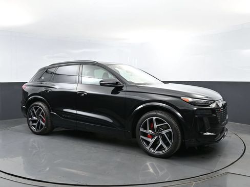 New 2027 Audi SQ6 e-tron Premium Plus AWD/4WD image 3