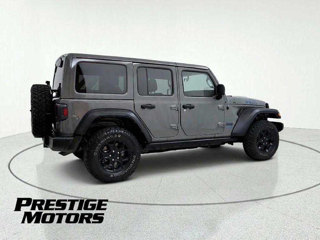 Used 2023 Jeep Wrangler Unlimited w/ Cold Weather Group AWD/4WD image 8