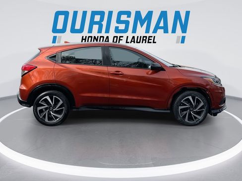 Used 2020 Honda HR-V Sport image 9