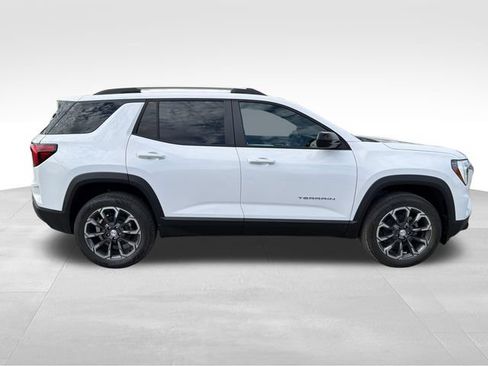 New 2027 GMC Terrain Elevation w/ Elevation Premium Package FWD image 8