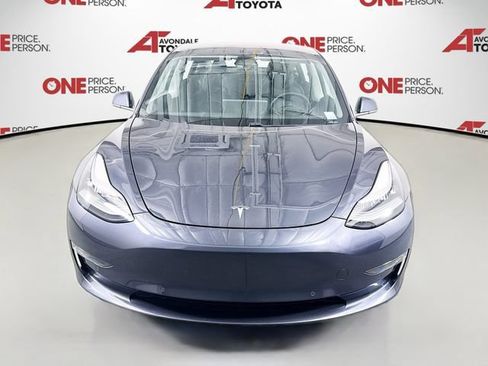 Used 2018 Tesla Model 3 Long Range RWD image 2