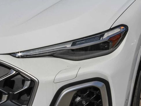 New 2025 Audi SQ5 Premium Plus AWD/4WD image 7