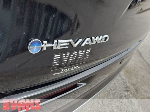 New 2026 Toyota Sienna Platinum AWD/4WD image 4
