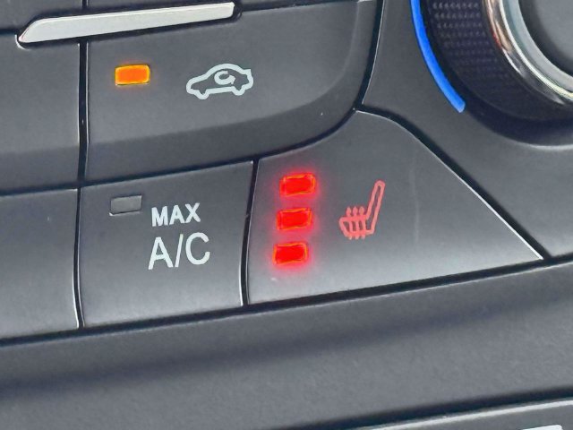 Used 2017 Ford Escape SE AWD/4WD image 30