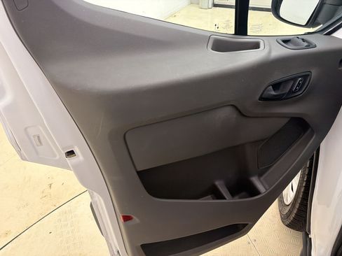 Used 2024 Ford Transit 350 XLT RWD image 18