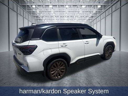 Used 2025 Subaru Forester Sport AWD/4WD image 2