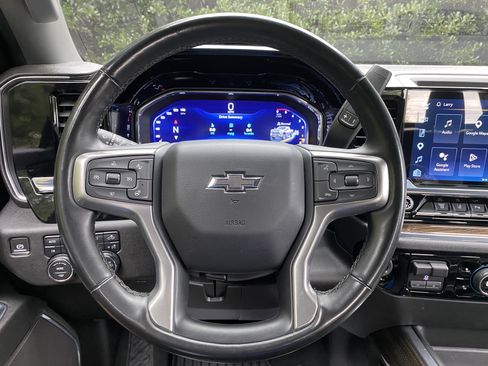 Used 2024 Chevrolet Silverado 3500 LT w/ Midnight Edition AWD/4WD image 19