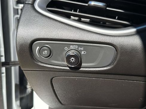 Used 2023 Chevrolet Malibu LT image 23