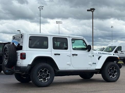 Used 2023 Jeep Wrangler Unlimited Rubicon 4xe w/ Cold Weather Group AWD/4WD image 42