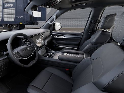 New 2026 Jeep Grand Wagoneer L Summit AWD/4WD image 22