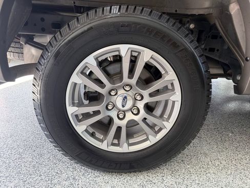 Used 2020 Ford F150 Lariat RWD image 28