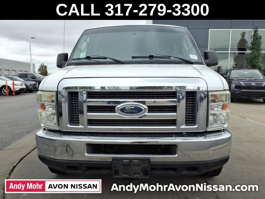 Used 2009 Ford E-350 and Econoline 350 XLT RWD image 3