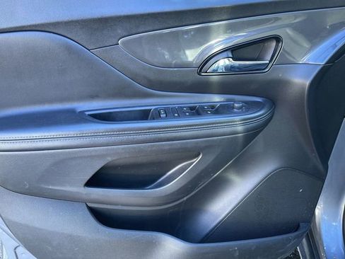 Used 2020 Buick Encore Preferred w/ Safety Package image 21