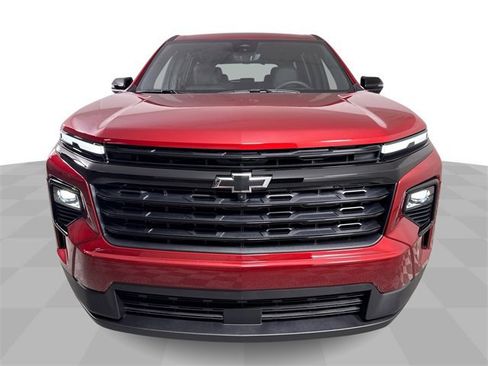 New 2026 Chevrolet Traverse LT w/ Midnight/Sport Edition image 3