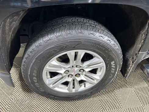 Used 2019 GMC Canyon SLE image 11