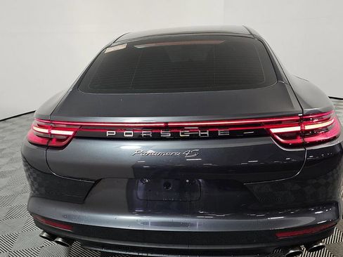Used 2018 Porsche Panamera 4S AWD/4WD image 5
