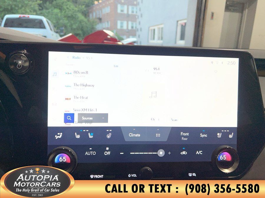 Used 2025 Lexus RX 350 w/ Convenience Package AWD/4WD image 40
