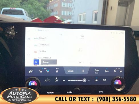 Used 2025 Lexus RX 350 w/ Convenience Package AWD/4WD image 40
