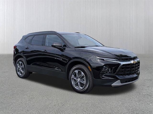 New 2026 Chevrolet Blazer LT w/ Convenience Package FWD image 1