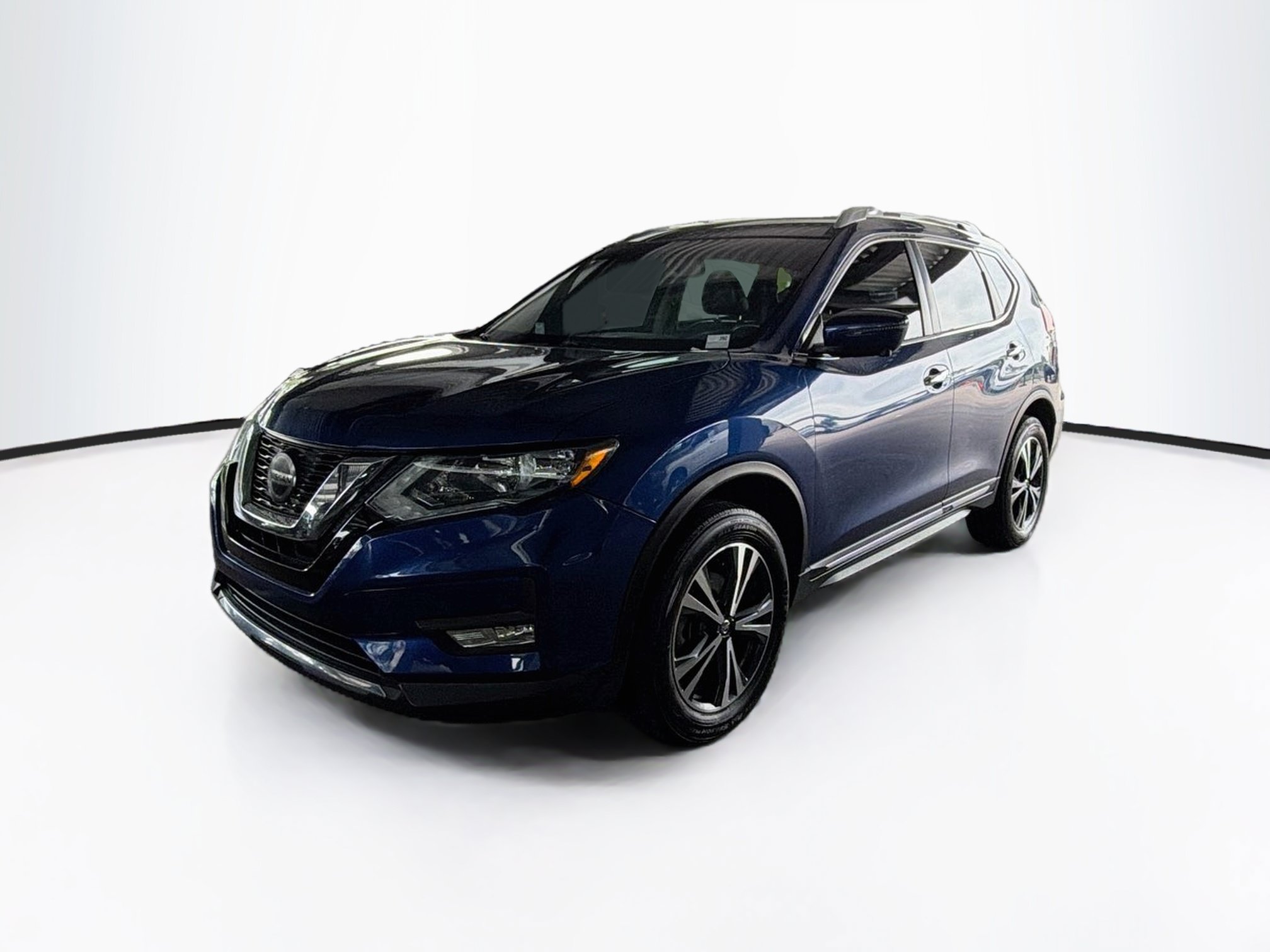 Used 2018 Nissan Rogue SL AWD/4WD image 3