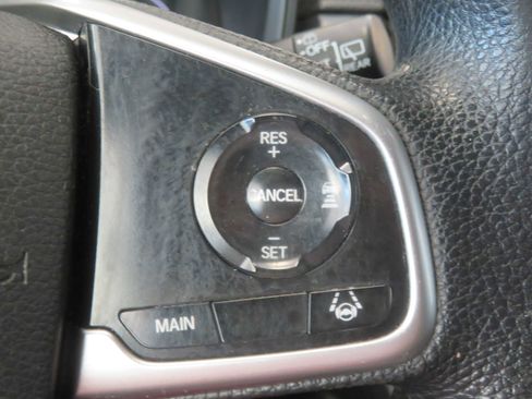 Used 2021 Honda CR-V LX image 32