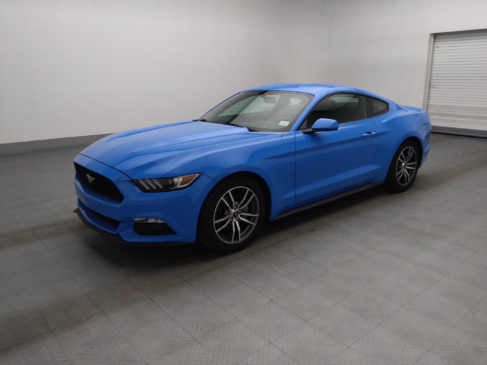 Used 2017 Ford Mustang Coupe RWD image 2