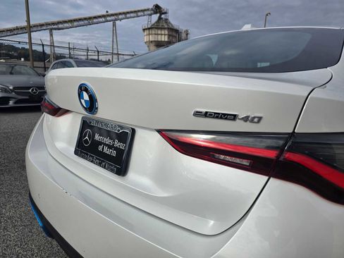 Used 2023 BMW i4 eDrive40 image 15
